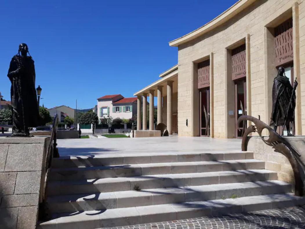 Le Galli En Plein Coeur De Sanary Exterior foto